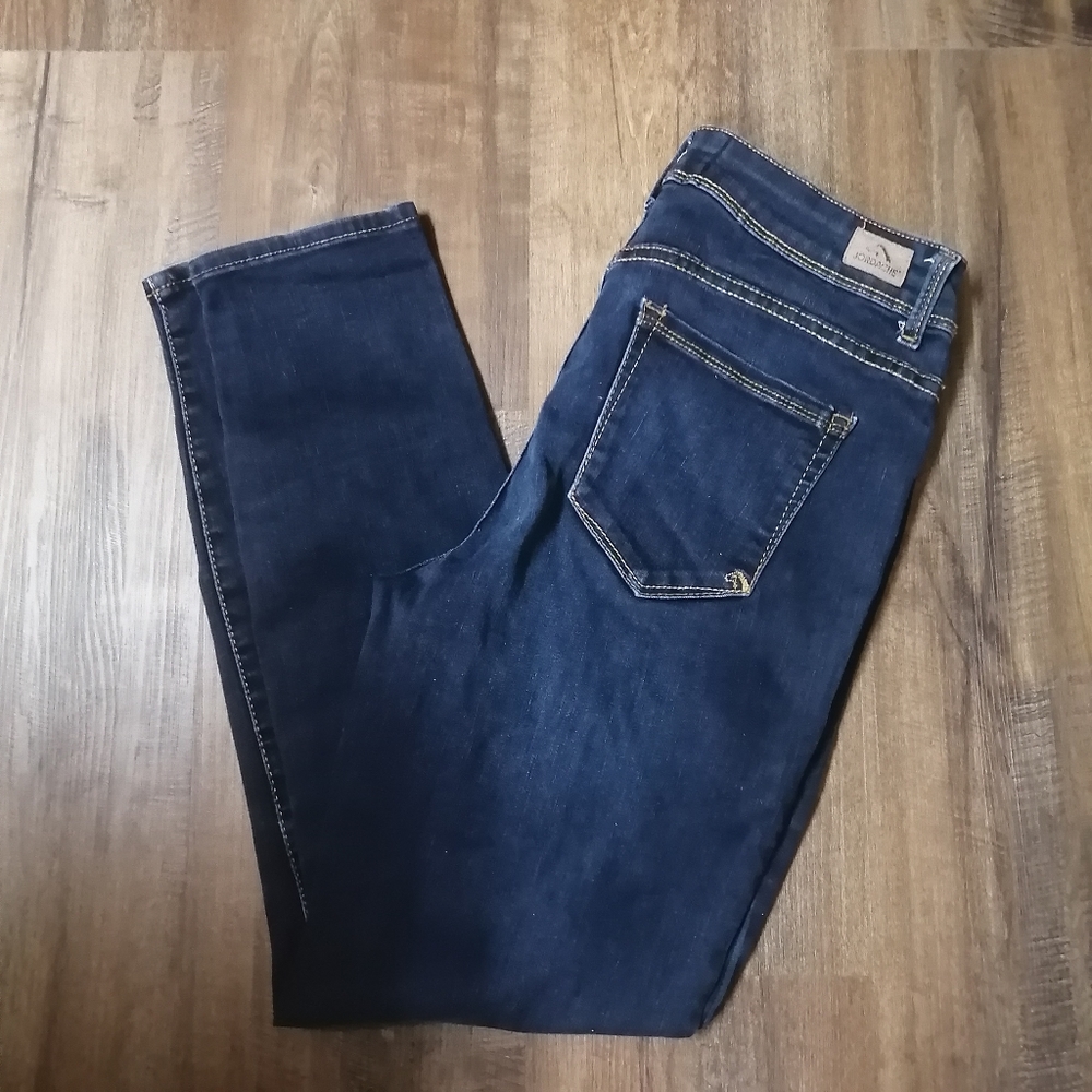 Jordache jeans size 6 dark wash